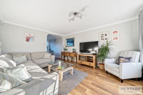 5 Brummel Close, Bexleyheath, DA7 6ES