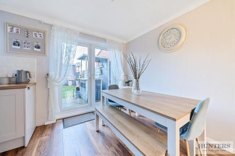 5 Brummel Close, Bexleyheath, DA7 6ES