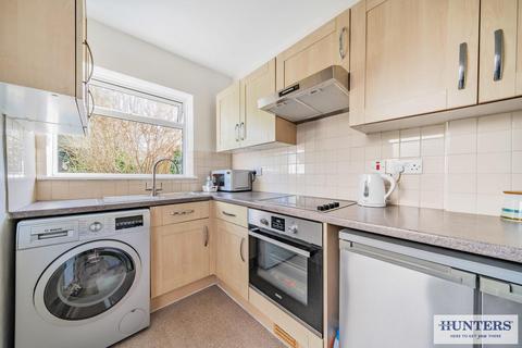 144 Brixham Road, Welling, DA16 1EJ