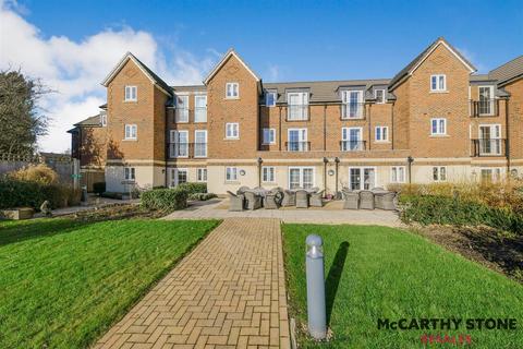 1 bedroom apartment for sale, Lowe House, London Road, Knebworth
