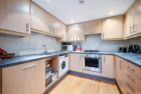 1 bedroom apartment for sale - High Street, Banstead