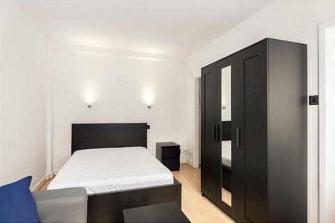 undefined, Cliffords Inn, London EC4A