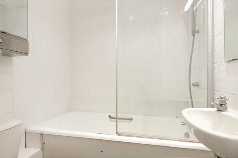 undefined, Cliffords Inn, London EC4A