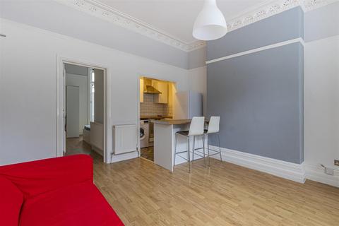 1 bedroom flat to rent - Ninian Road, Cardiff CF23