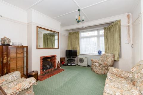 32 Radnor Avenue, Welling, DA16 2BX