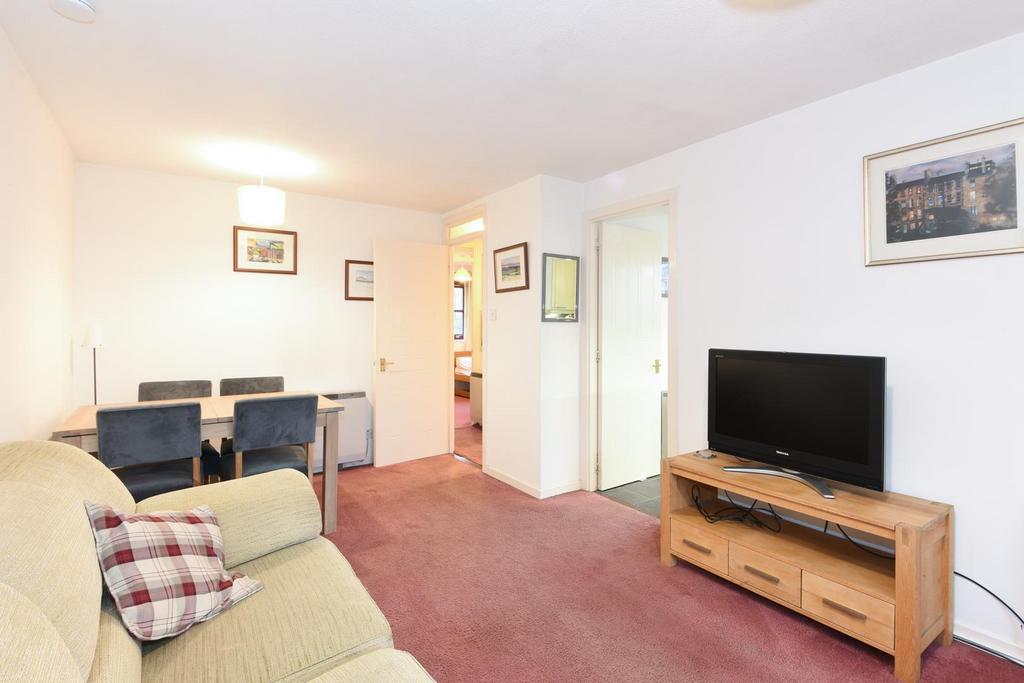 Dalnabay, Silverglades, Aviemore 2 bed semidetached bungalow for sale