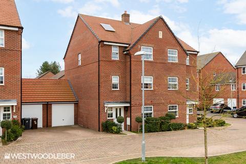 11 Brice Gardens, Buntingford, SG9 9GR