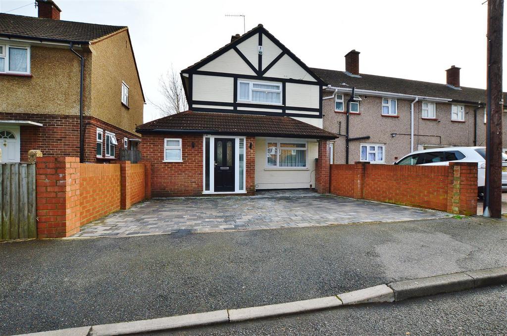 Thorndike, Slough 2 bed end of terrace house for sale £410,000