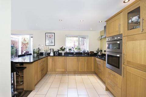 68 Hathaway Road, Sutton Coldfield, B75 5HZ