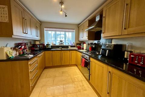 4 Fosberry Close, Wootton, Northampton, NN4 6AW