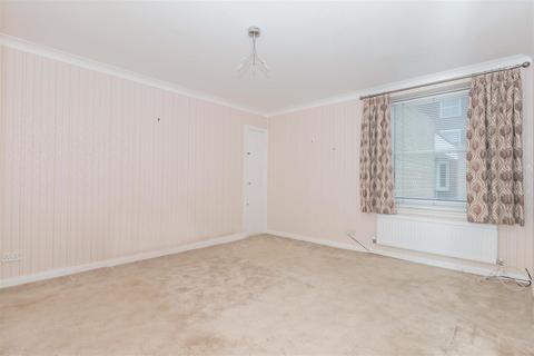 2 bedroom flat for sale, West Parade, Worthing