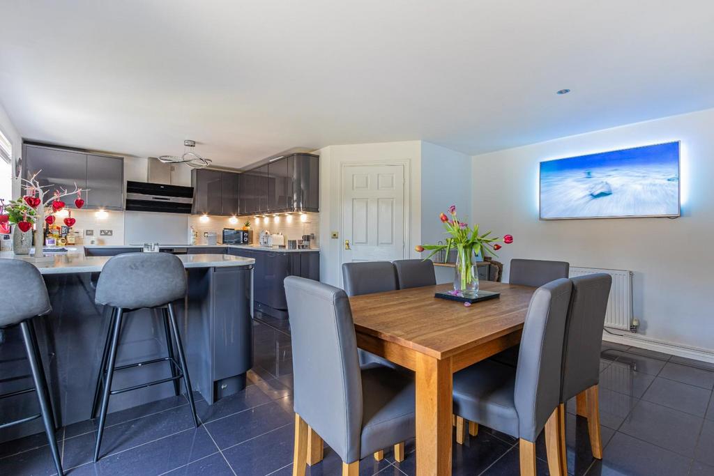 Speedwell Close 16 new-5.jpg