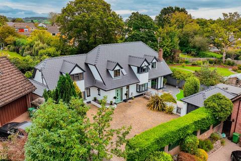 5 bedroom detached house for sale, Mill Road, Cardiff CF14