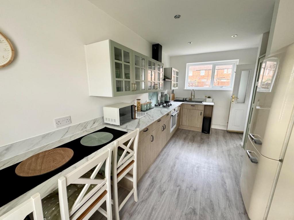 Brechin Grove, Rossmere, Hartlepool 2 bed terraced house for sale £