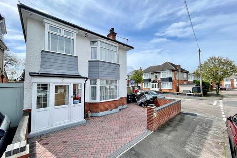 4 bedroom detached house for sale, Maclaren Road, Bournemouth, BH9