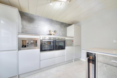 Rossendale Bridle Path, East Boldon, NE36 0PA