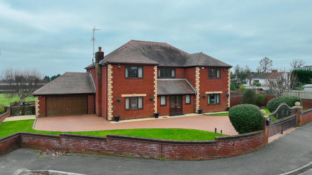 Castleton Rise, Cardiff CF3 5 bed detached house for sale £1,300,000