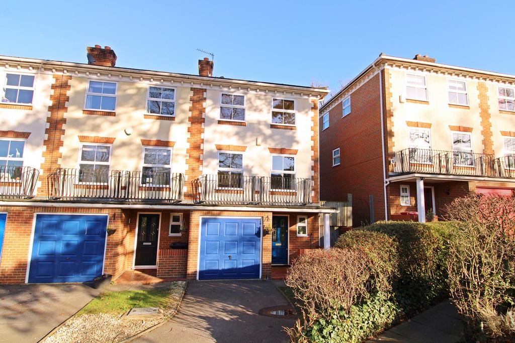Church Road, Shortlands, Bromley, BR2 4 bed townhouse for sale £740,000
