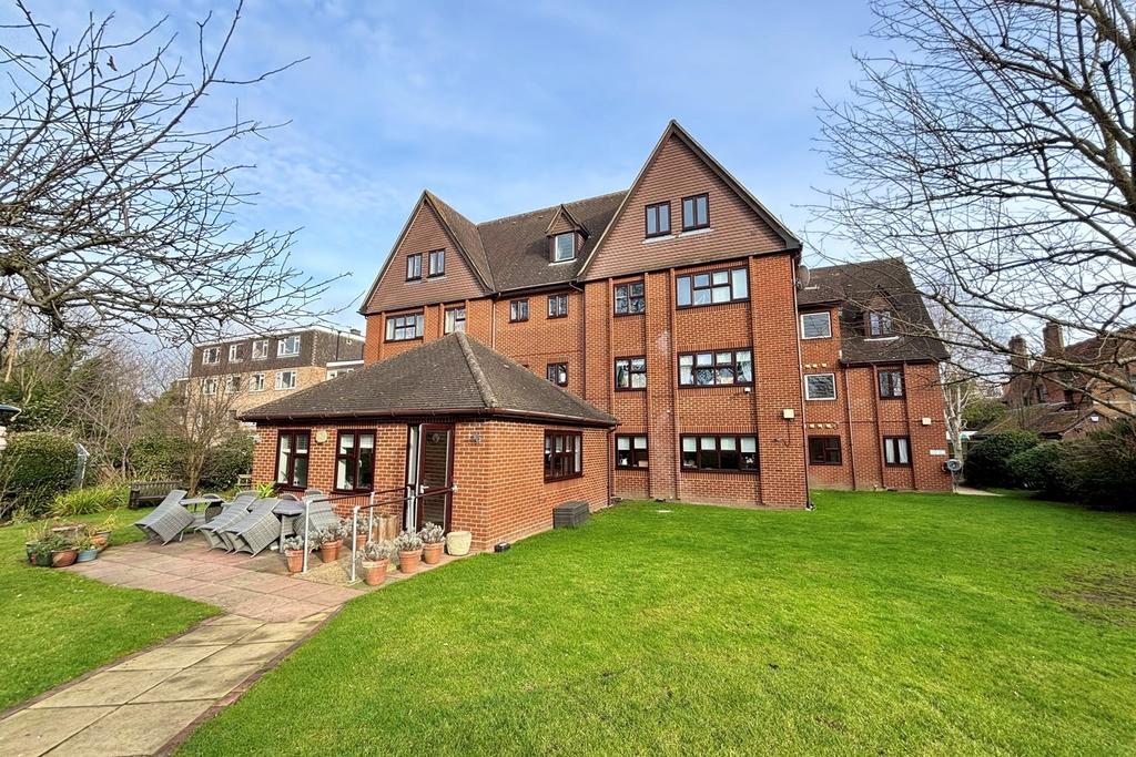 Wickham Road, Beckenham, BR3 1 bed retirement property for sale £199,950
