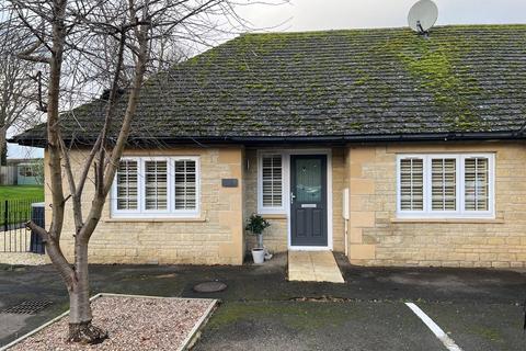 2 bedroom terraced bungalow for sale - Tixover Grange, Tixover, Stamford