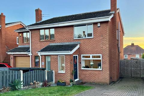 58 Bentham Way, Mapplewell, Barnsley, S75 5QA