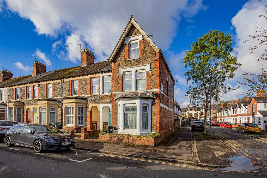 Llanfair Road, Cardiff CF11 2 bed flat £1,200 pcm (£277 pw)