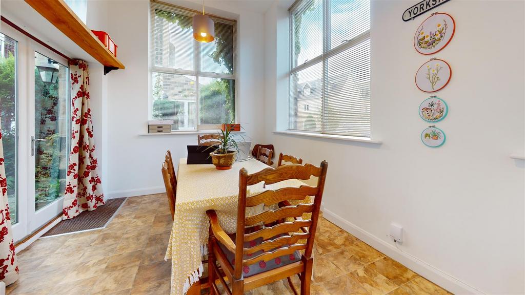 Grove-Square-Regent-Road-Dining-Room.jpg