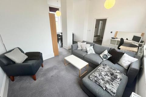 1 bedroom apartment for sale - Borrowdale Court, Menston, LS29