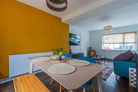 19 Amethyst Road, Cardiff, CF5 3NS
