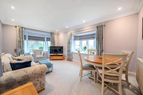 5 Smithy Court, Collingham, Wetherby, LS22 5LU