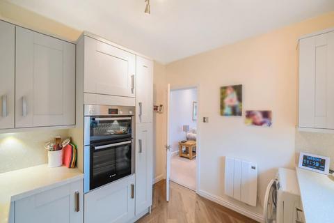 5 Smithy Court, Collingham, Wetherby, LS22 5LU