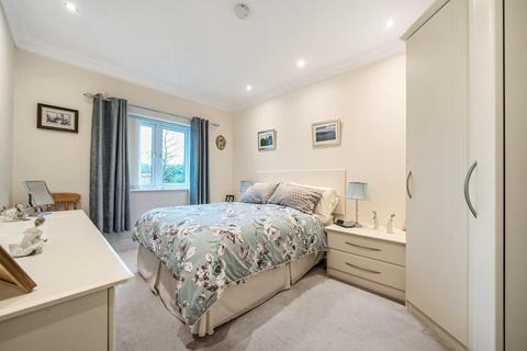 5 Smithy Court, Collingham, Wetherby, LS22 5LU