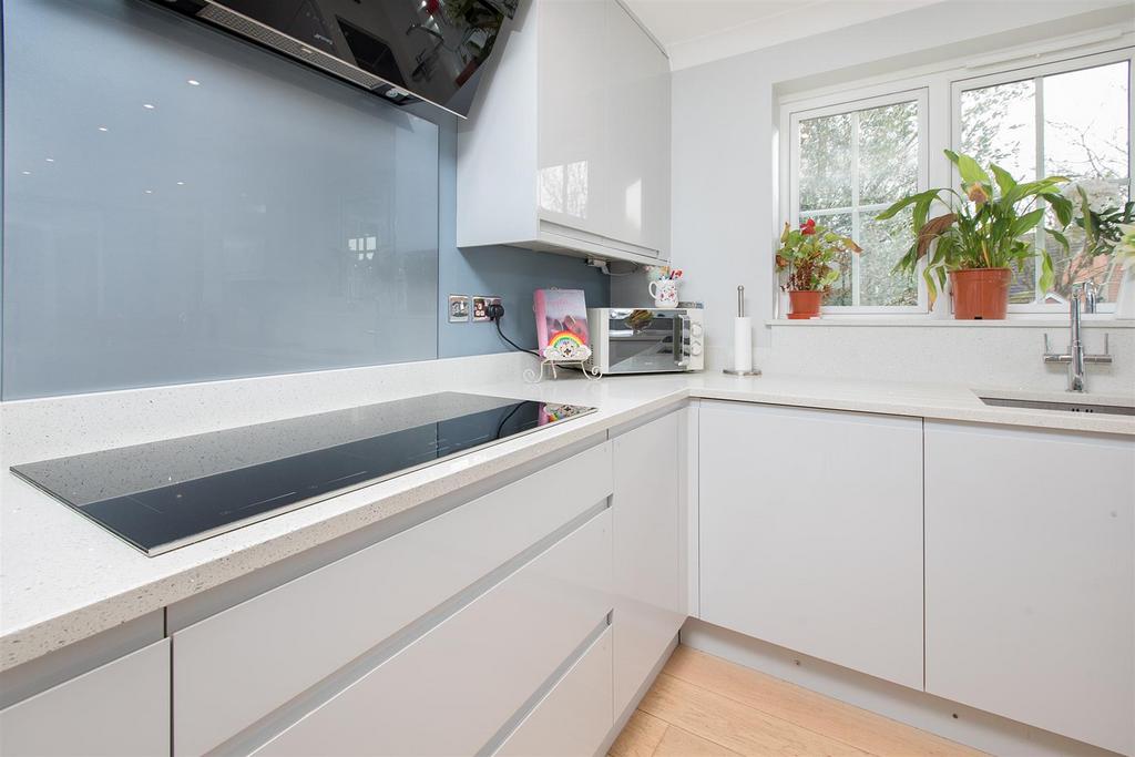Kitchen.08.jpg