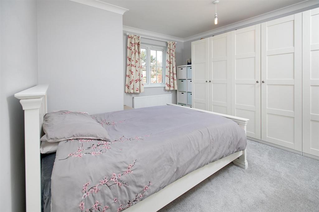 Bedroom 4 (2).jpg