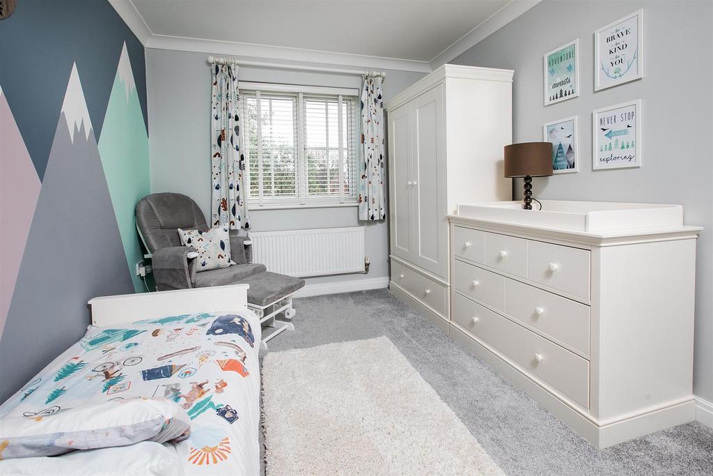 Bedroom 5.jpg
