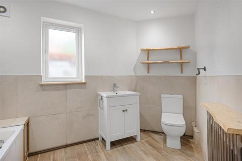 28 Heworth Road, York, YO31 0AD
