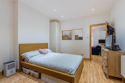 Flat 1, 20 Leckwith Road, Cardiff, CF11 8HL