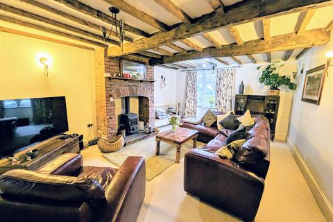 4 bedroom cottage for sale, Main Street, Sutton-On-Trent, Newark