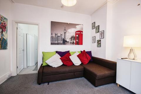 2 bedroom flat for sale - Purbeck Road, Bournemouth BH2