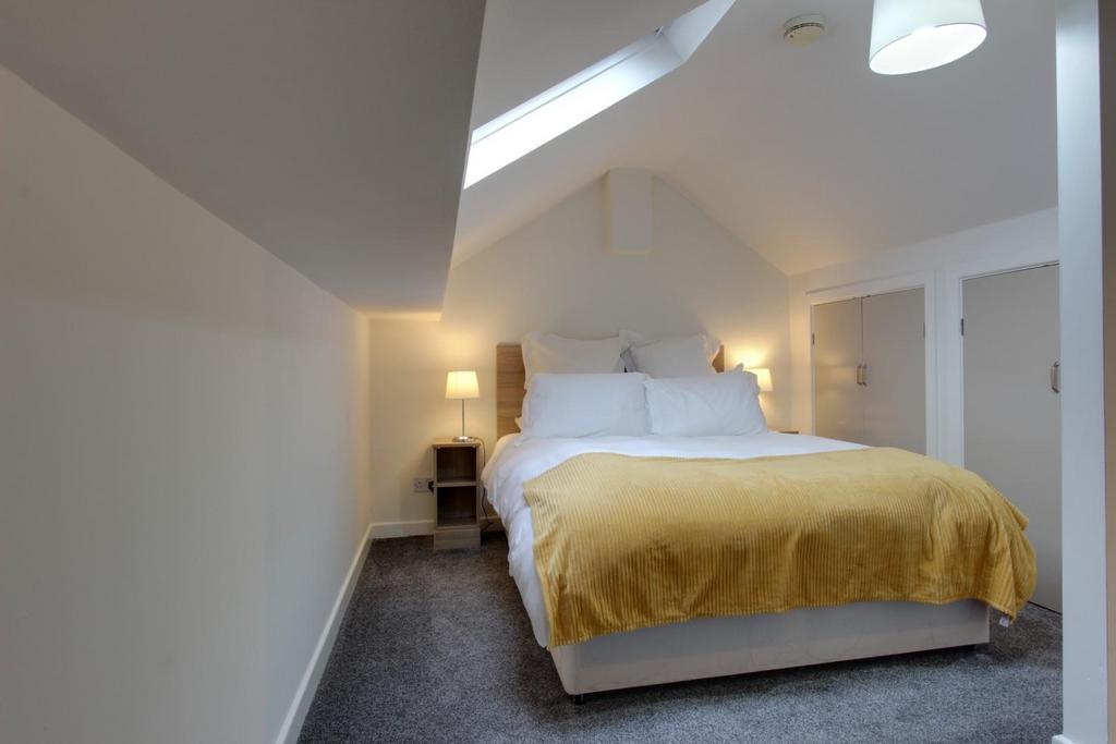 Flat 4 Bedroom
