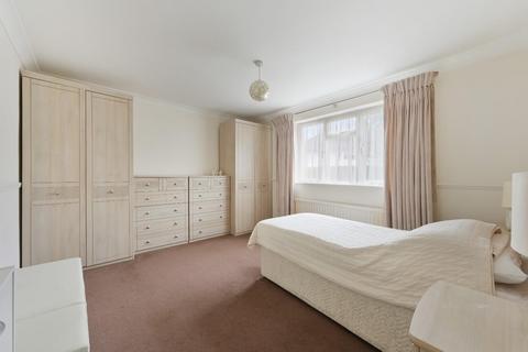 93 Hillside Road, Ashtead, KT21 1SD