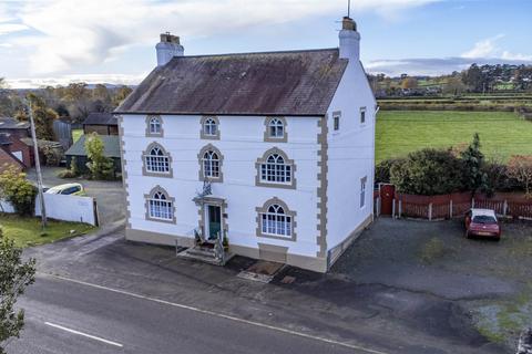 undefined, Llandysilio, Llanymynech