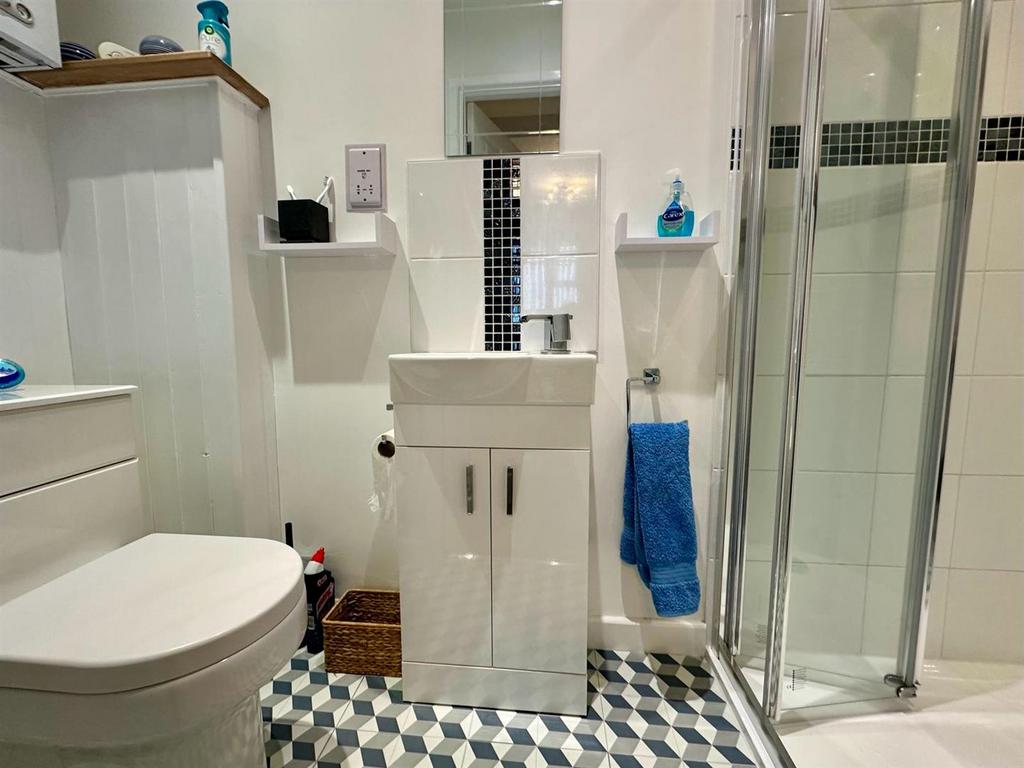 Ensuite