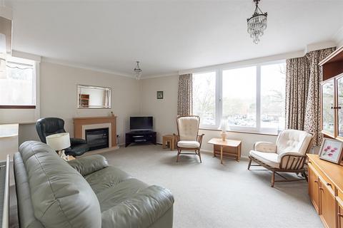 2 bedroom flat for sale, Church Green Row, Harpenden