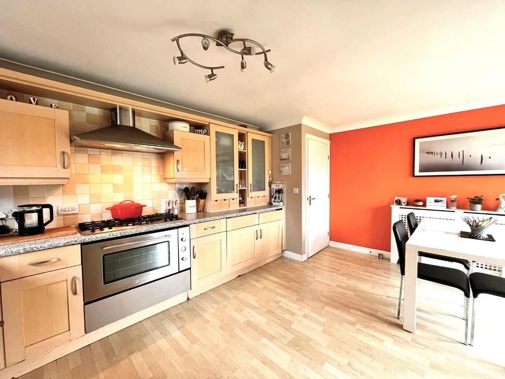 Kitchen/Breakfast Room