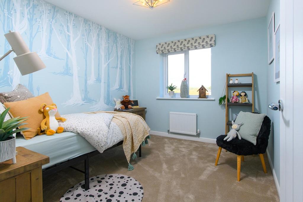 Smaller bedroom ideal for children