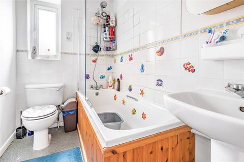 62 Brendon Grove, London, N2 8JZ