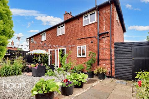 3 bedroom semi-detached house for sale, The Crescent, Breaston