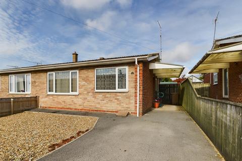 2 bedroom semi-detached bungalow for sale, Park Avenue, Driffield, YO25 5EN