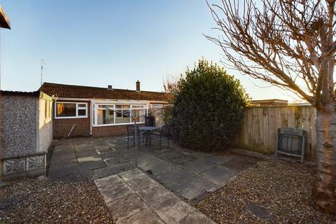 2 bedroom semi-detached bungalow for sale, Park Avenue, Driffield, YO25 5EN